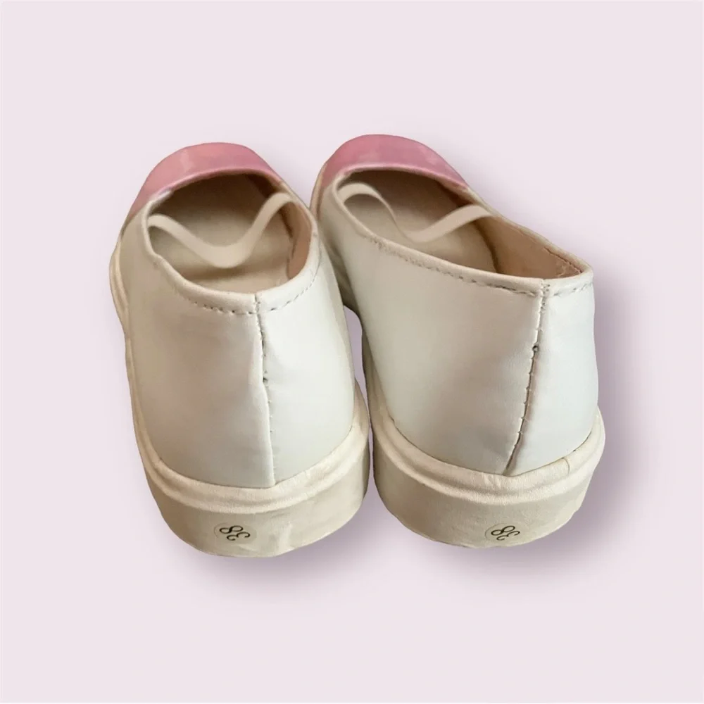 SOLD - Picture 3 of 6